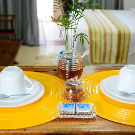 Suites Mathias Flat กงแซร์วาตอเรีย ภายนอก รูปภาพ
